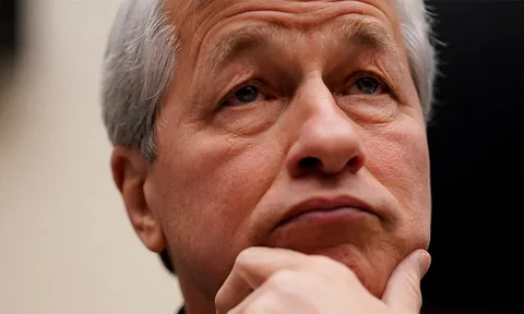 JPMorgan’dan Jamie Dimon, Enflasyon ve Faiz Oranlarının Yüksek Kalabileceği Konusunda Uyardı