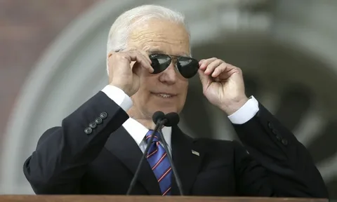 Biden, İmajını Koruyabilmek İçin NATO Üyesi Ülkelerin Başkanlarına Yemek Verdi