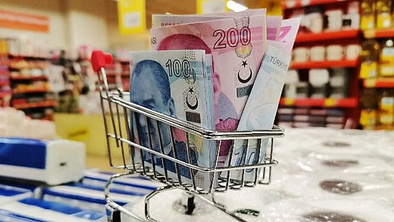 BloombergHT Tüketici Güven Endeksi yükseldi