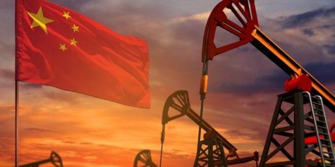 Çin Ekonomisi Petrolü Vurdu; Brent petrol yüzde 2,5’ten fazla düşüşle 78,64 dolara kadar geriledi.