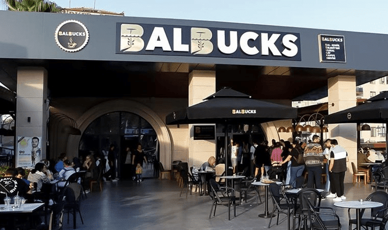 Starbucks davayı kazandı, Balıkesir Büyükşehir Belediyesi İsim değiştirmeye başladı