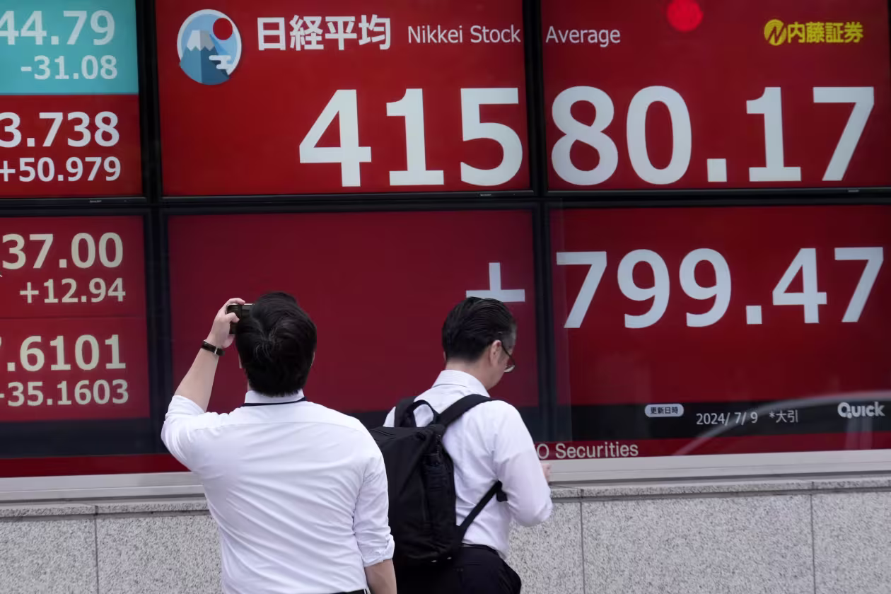 Japonya’da Nikkei endeksi yüzde 5’e yakın değer kaybetti