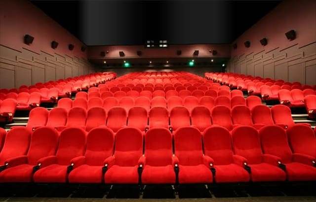 Emeklilere Gün Boyu Sinema Keyfi İndirimli