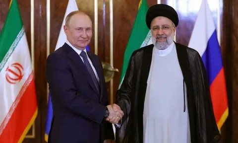 BRICS ve Çift Kutuplu Dünya Düzeninin İdamesi İçin Herkesin Merak Ettiği Husus; Rusya İran’a Destek Verecek mi?