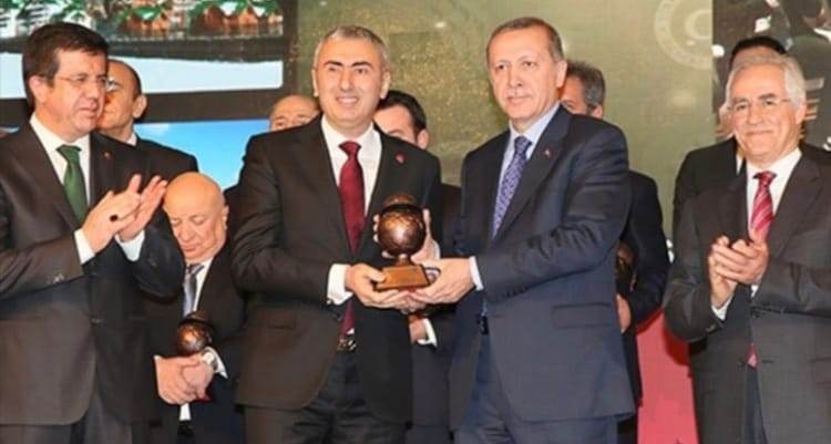 DOLANDIRICILIK CEZASI ALAN İŞ İNSANINA KAMUDAN 13 MİLYARLIK İHALE!