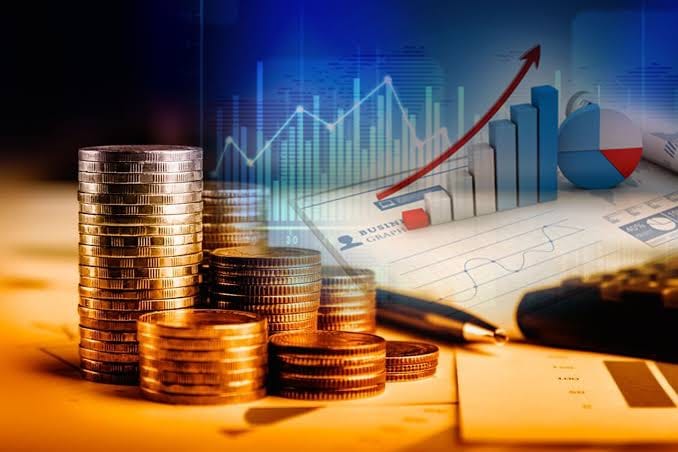 EKONOMİ FİNANSAL KISKAÇTA: ÜRETİMDE REEL KREDİ DARALMASI DERİNLEŞİYOR