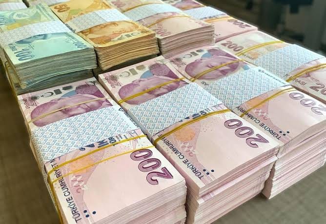 10 SİYASİ PARTİYE SUÇ DUYURUSU: ANAYASA MAHKEMESİ’NDEN KRİTİK KARAR