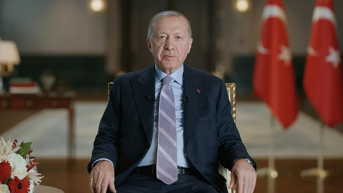 CUMHURBAŞKANI ERDOĞAN, AHLATÇI’YI KABUL ETTİ