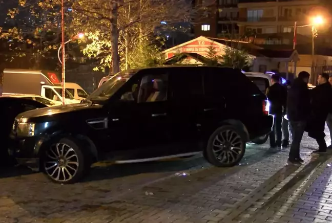 TEKSAS İSTANBUL’DA ÇAPRAZ ATEŞE TUTULAN CİP DEHŞETİ!
