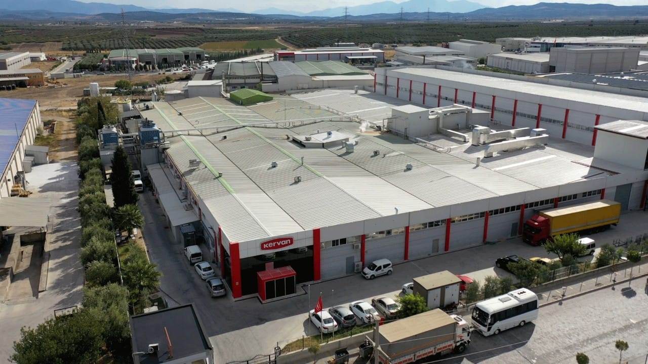 Türkiye’nin Devi Polonya’daki Tesisini Satıyor
