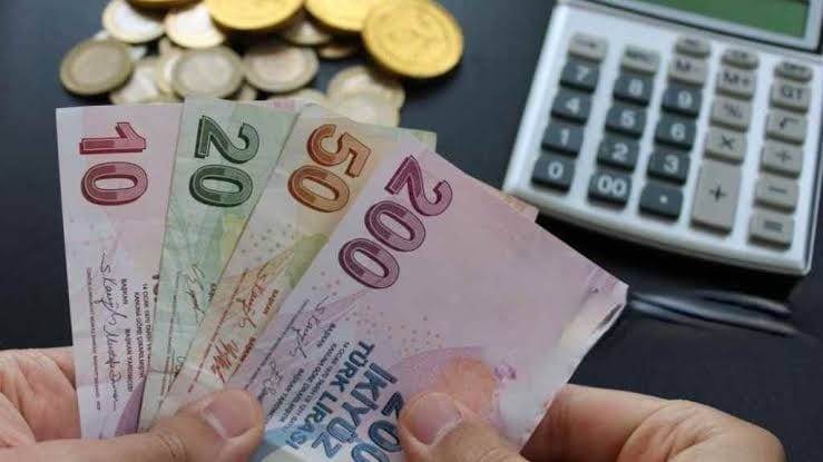 MERKEZ BANKASI’NIN ENFLASYON TAHMİNİ YÜKSELDİ: VATANDAŞ ARA ZAM BEKLENTİSİNE GİRDİ