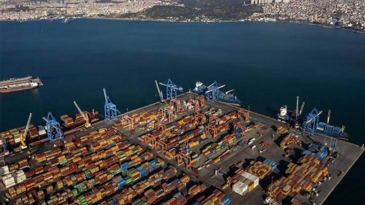 ALSANCAK LİMANI İÇİN BAE GÖRÜŞMELERİ SONUÇSUZ KALDI: BAKAN URALOĞLU AÇIKLAMA YAPTI