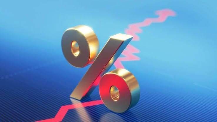 MERKEZ BANKASI’NIN ENFLASYON TAHMİNLERİ YÜKSELDİ: FAİZ İNDİRİMLERİ YAVAŞLAYACAK MI?