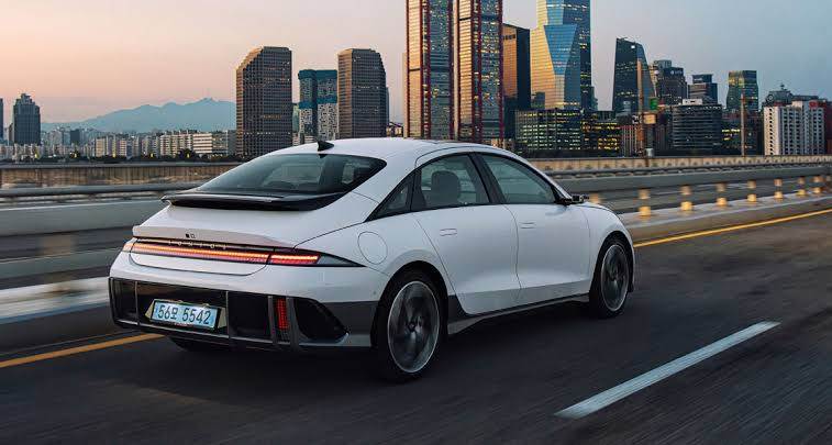 HYUNDAİ TÜRKİYE’DE ELEKTRİKLİ OTOMOBİL ÜRETİMİNE BAŞLIYOR