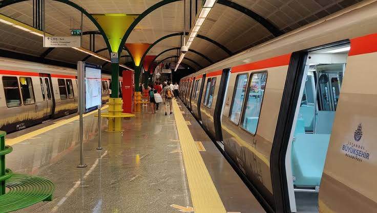 İSTANBUL’DA METRO VE FÜNİKÜLER SEFERLERİNE KAPATMA KARARI