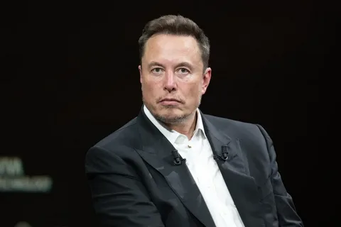 Elon MUSK Yine Usulsuz Hisse İşlemleri Sebebiyle Sorgulanıyor