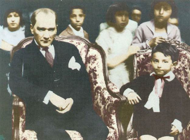 23 NİSAN ULUSAL EGEMENLİK VE ÇOCUK BAYRAMININ TARİHİ ÖNEMİ