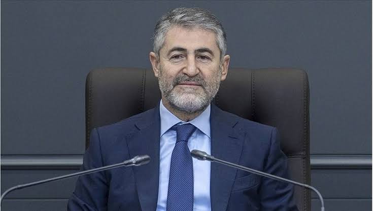 Özledik Işıldayan Gözlerini: Nebati Battı Mı Çıktı Mı?