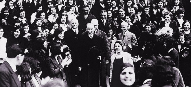Atatürk’ün gençliğe hediyesi: 19 Mayıs’ı kutluyoruz!