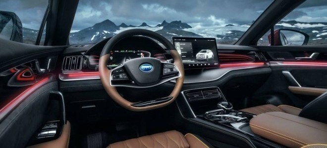 BYD, Avrupa’da Tesla’yı ilk kez geçti