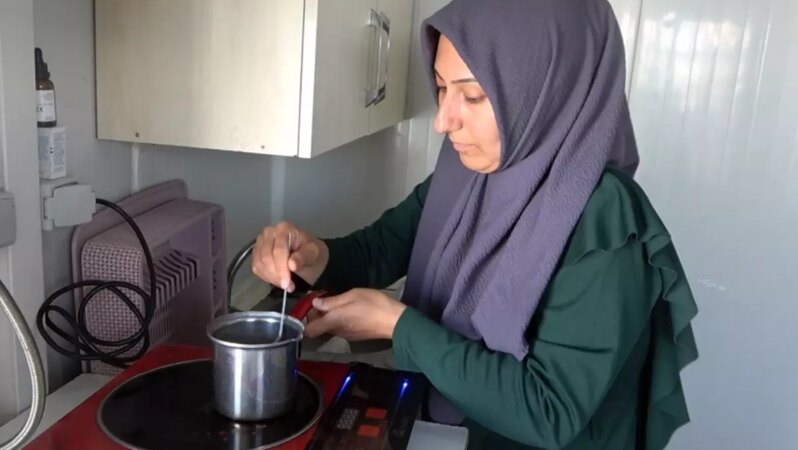 Depremzede aileye dolandırıcılık şoku! Tüm paralarını en yakınındaki isme kaptırdılar