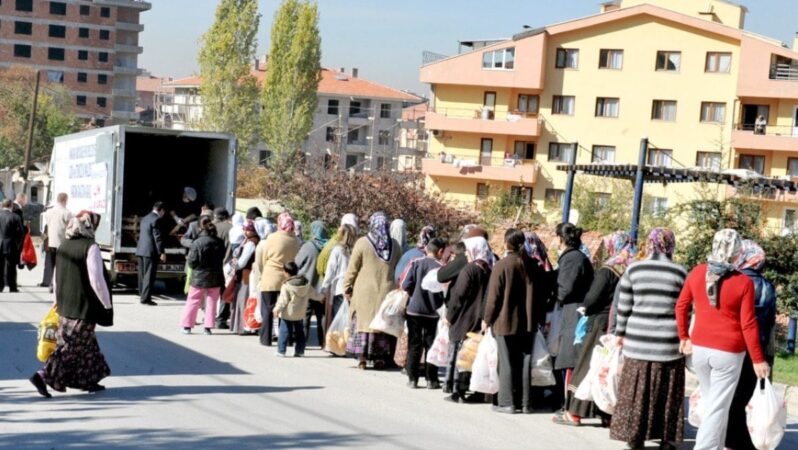 Ekonomik krizin nedeni Erdoğan; yoksulluk