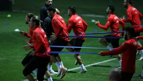 Milli Futbolcuya “Mafya”  Soruşturmasından Ceza Geldi