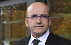 Mehmet Şimşek: Cari Açık Sürdürülebilir Seviyelerde, Sanayi Üretimi Güçlü Seyrediyor