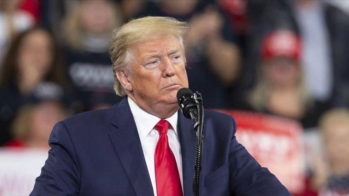 Trump ilk zorluğu geride bıraktı.