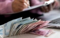 CHP’li Akay duyurdu: Vatandaş saniyede 271 bin lira vergi ödüyor