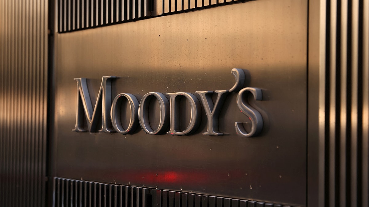 Moody’s, 108 yıl sonra ABD’nin kredi notunu düşürdü: Uzmanlar bu kararı nasıl yorumladı?