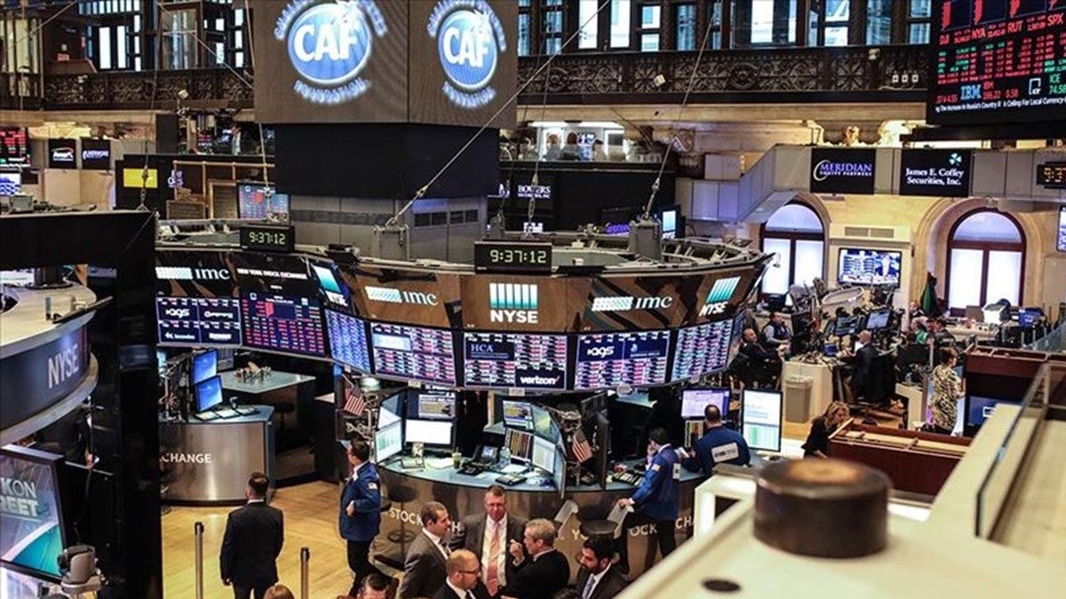 New York Borsası çalkantılı bir gün geçirdi.