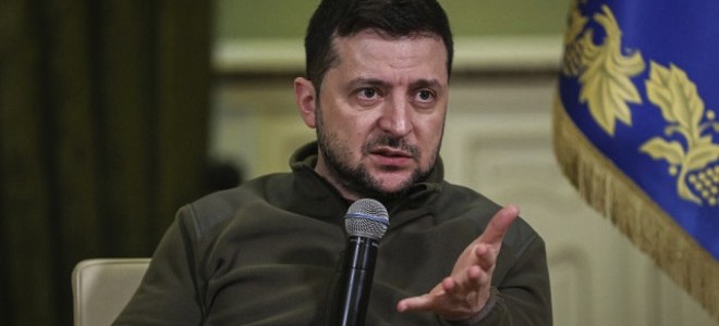 Zelenskiy: Heyetimiz yarın İstanbul’a hareket edecek.