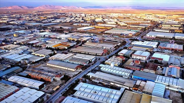 Afyonkarahisar’ın Devinden Sektörü Sarsan Karar: İki Dev Fabrikası Kapatılıyor