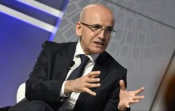AKP’li vekiller Mehmet Şimşek’e istifa baskısı yaptı