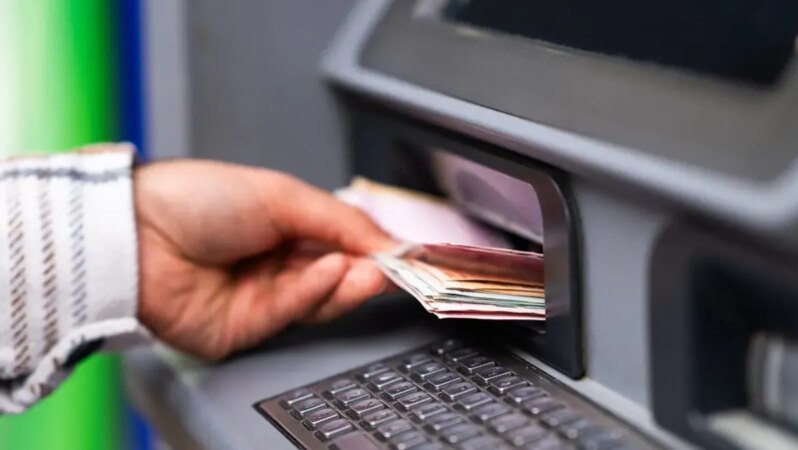 ATM’den para çekmeden önce bunu kesinlikle yapın