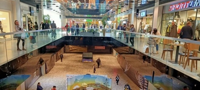 Bahçeşehir’in sembol AVM’si kapanıyor.