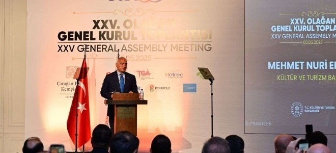 Bakan Ersoy duyurdu: Türkiye, en fazla turist kabul eden 4. ülke oldu.