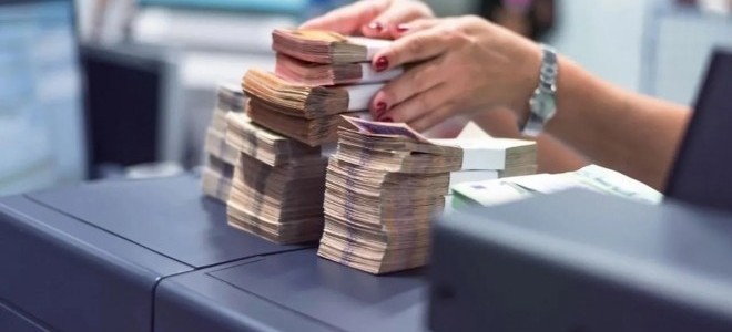 Bankacılık sektöründe mevduat 722 milyar lira arttı