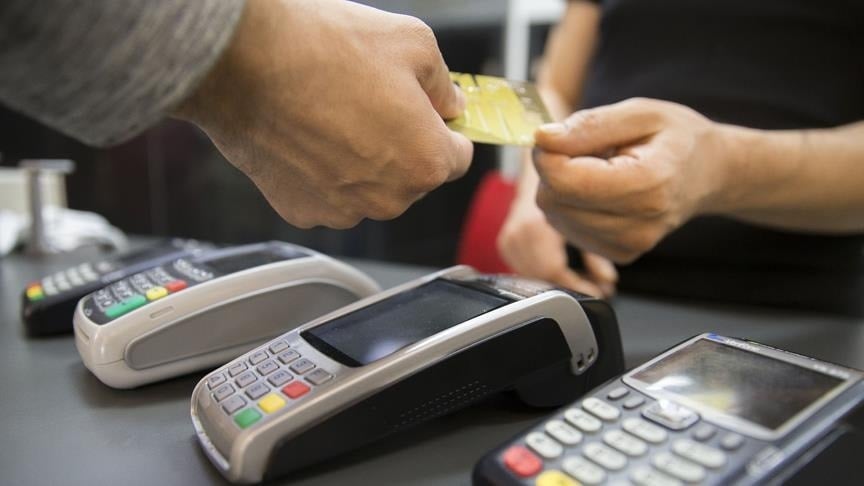 Bankalarda vatandaşın borç yükü artıyor: Kredi hacmi 15,6 trilyon TL’ye ulaştı