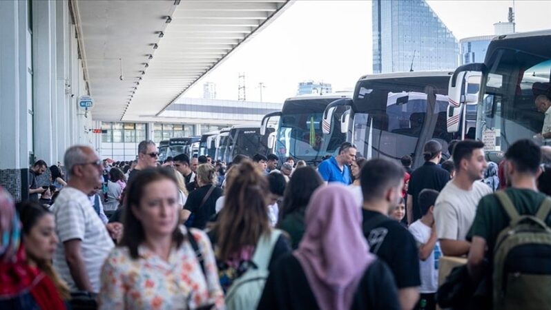 Bayramda otobüs firmalarına cezalar kesildi.