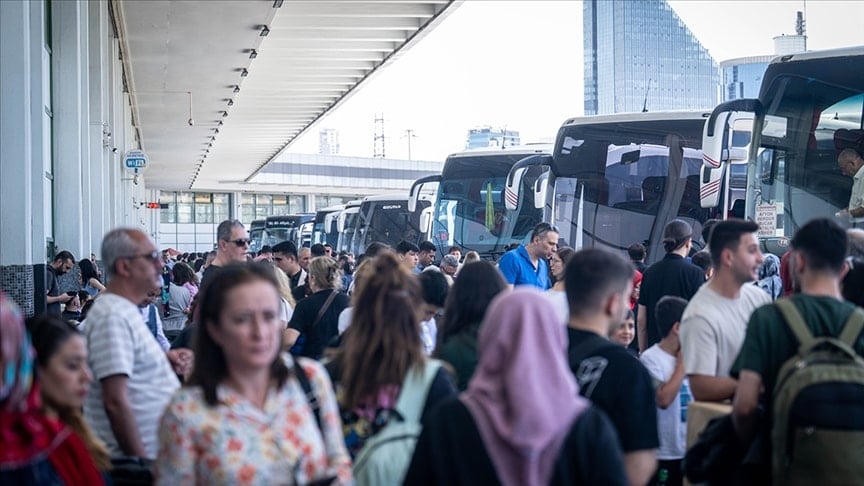Bayramda otobüs firmalarına cezalar kesildi.