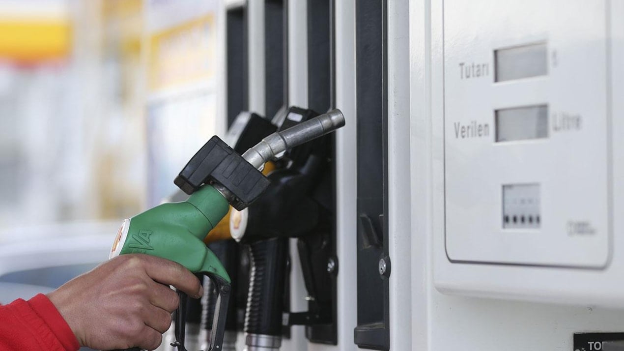 Benzin ve motorine büyük zam yapılacak