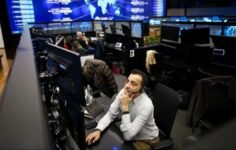 Borsa rekor dalgasına ayak uyduramadı.