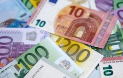Dev banka, euronun 56 lira olacağı tarihi duyurdu.