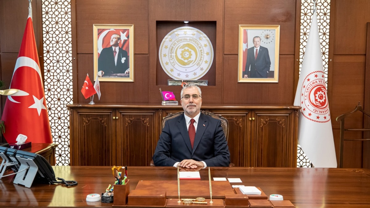 Devlete ait faturası olan hediyelik tespih