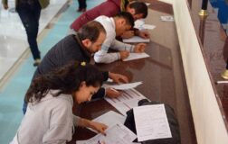 Diplomalı işsizler İŞKUR sırasını bekliyor