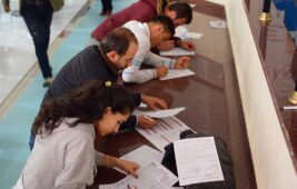 Diplomalı işsizler İŞKUR sırasını bekliyor