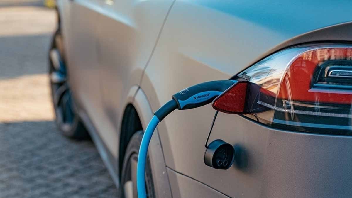 Elektrikli araç devrimindeki saklı tehlike: Kimsenin fark etmediği kriz yaklaşıyor!