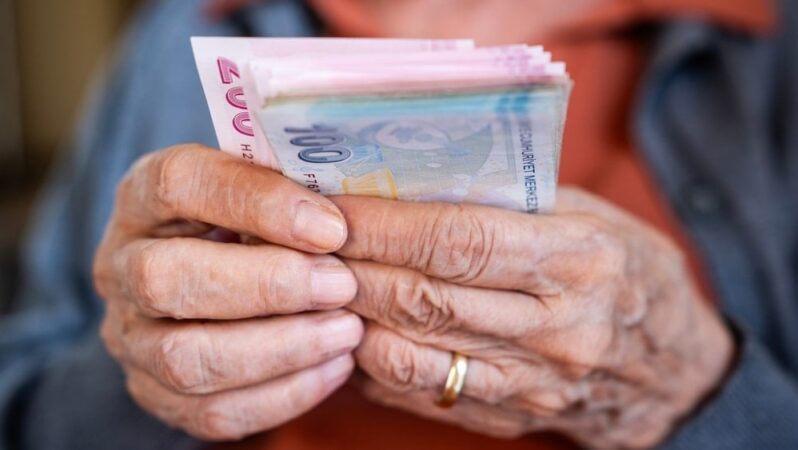 Emekli promosyonları 30 bin TL’ye ulaştı: Bankalardan haziran ayı atağı